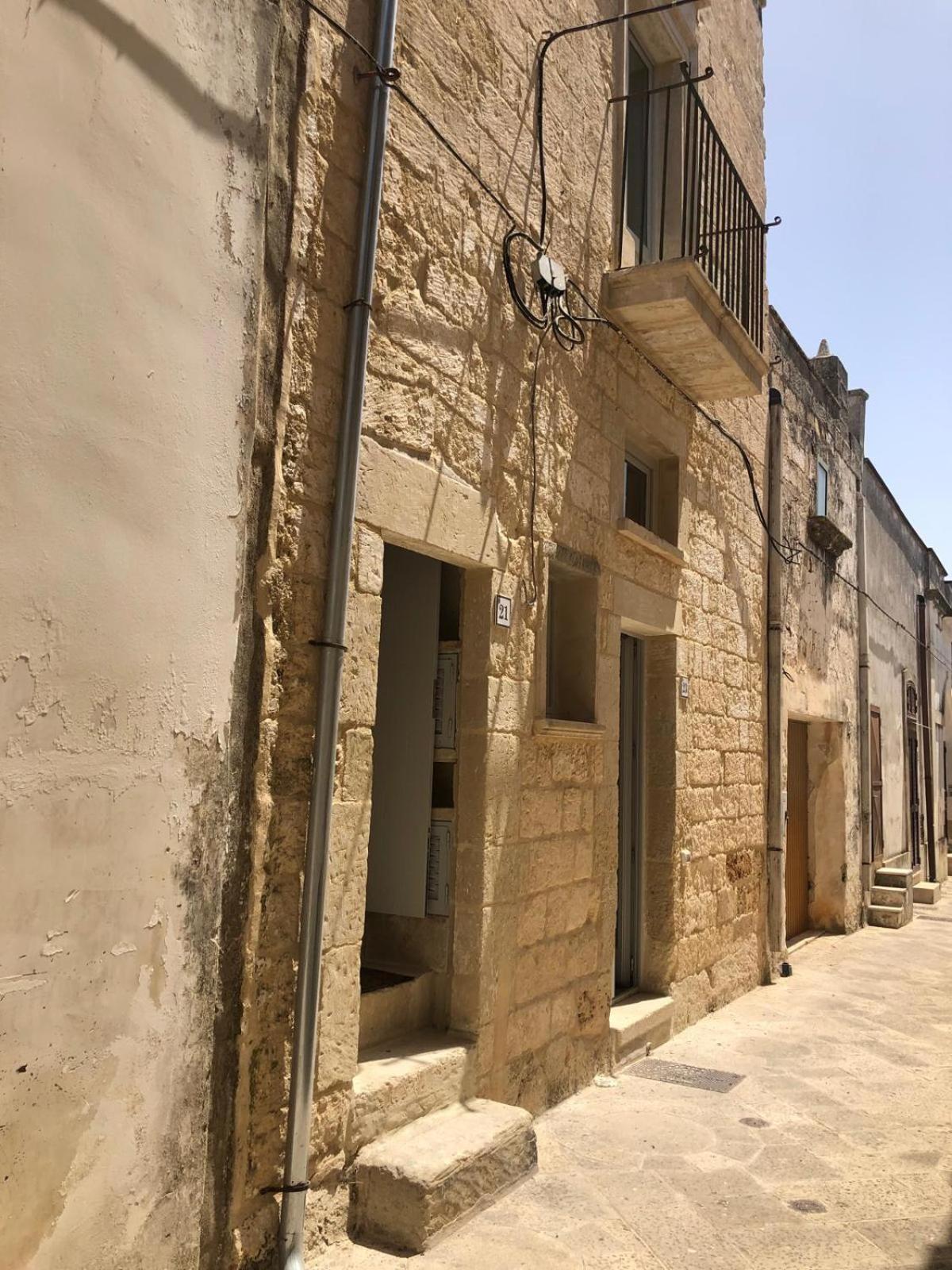 Odegos Monolocali Vico Sant'Antonio Villa การ์ปิญาโน ซาเลนติโน ภายนอก รูปภาพ