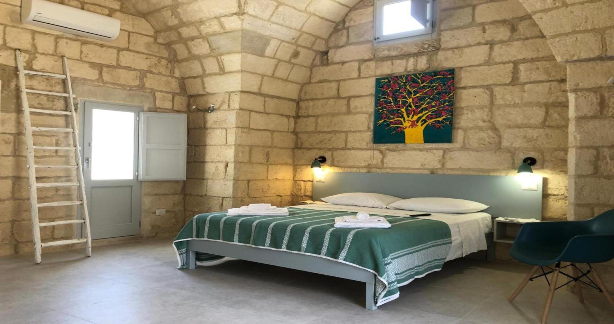 Odegos Monolocali Vico Sant'Antonio Villa การ์ปิญาโน ซาเลนติโน ภายนอก รูปภาพ