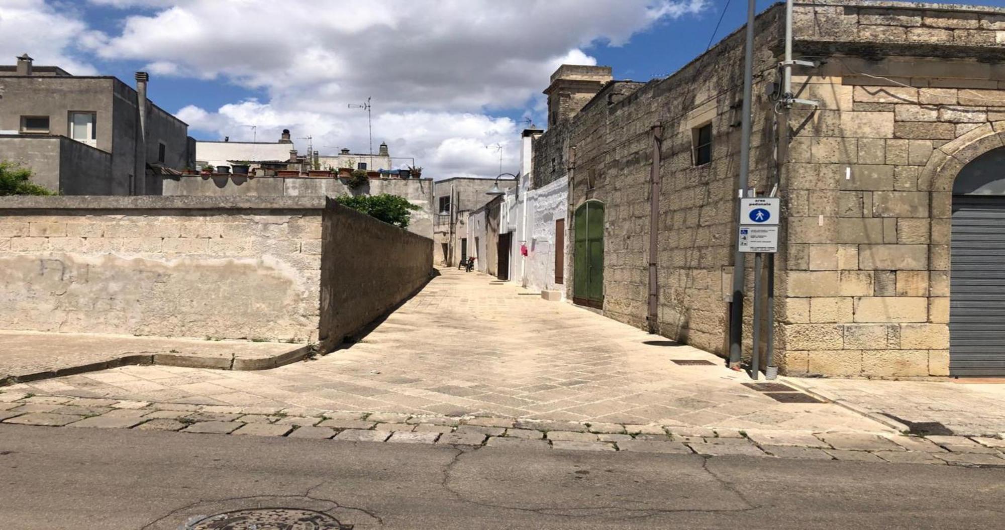 Odegos Monolocali Vico Sant'Antonio Villa การ์ปิญาโน ซาเลนติโน ภายนอก รูปภาพ